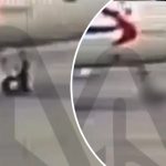 VIDEO Accident mai rar la aeroport: angajat călcat de un avion