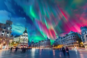 Aurora boreală: încă o noapte spectaculoasă în întreaga lume datorită unei furtuni solare de o intensitate rară - FOTO