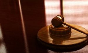 Judecătorii de la Răducăneni le cer procurorilor o pedeapsă exemplară pentru o “găinărie” de 700 de lei