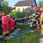 Botoşani: Bărbat scos de pompieri dintr-o fântână adâncă de şapte metri