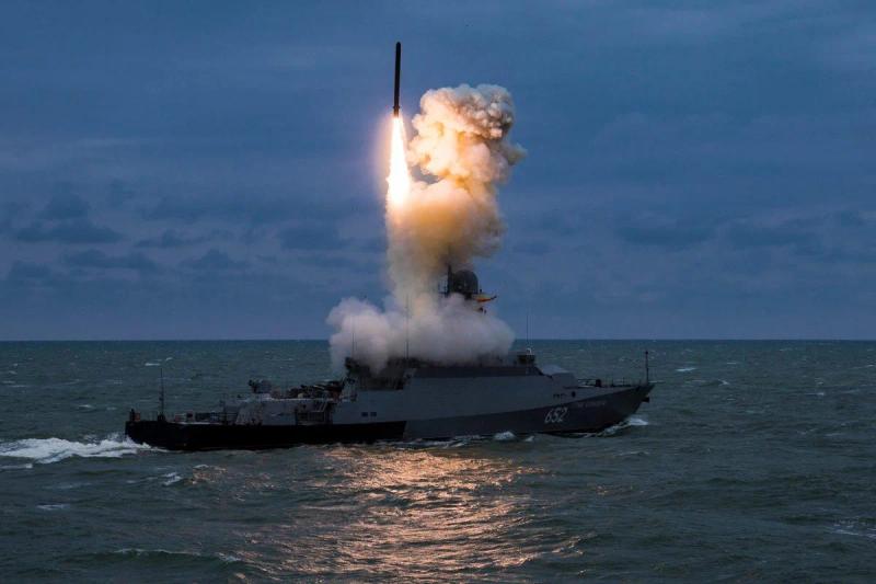  Pacea din Marea Neagră ia sfârșit. Putin trimite nave cu rachete care bat la 1.500 km. Ce misiune au
