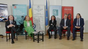 De ce nu se vede Moldova de la București? Cum văd politicienii și societatea civilă