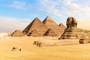 Piramidele egiptene au fost construite de-a lungul unui braţ dispărut al Nilului (studiu)