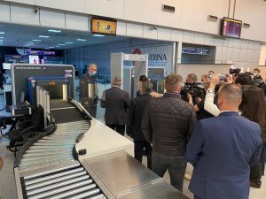 Scandal pe Aeroportul Cluj. Avionul spre Paris a decolat fără mai mulți români cu bilete și bagaje