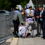 Premierul slovac Robert Fico a fost împușcat în timpul unei ședințe de Guvern