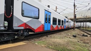 Primul tren nou cumpărat de România în ultimii 20 de ani, tot mai departe de momentul când va circula cu pasageri